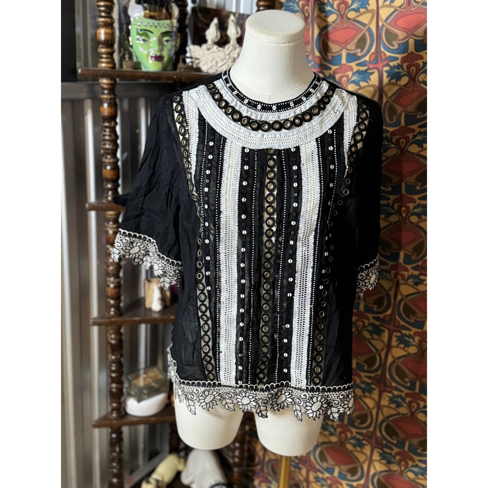 Anthropology Vanessa Virginia Black Blouse Embellished Eyelet Crochet Trim Top‎